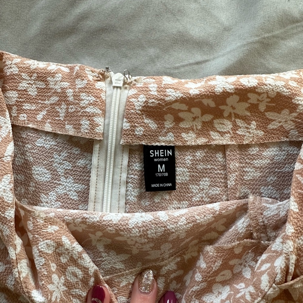 Shein medium peach skirt